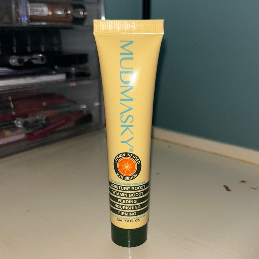 Mudmasky Vitamin-Infused Eye Serum